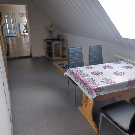 Am Schloss Apartment *